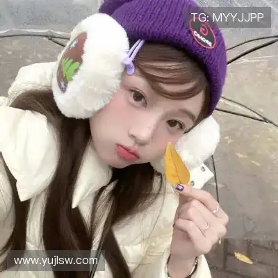 岑宝菱